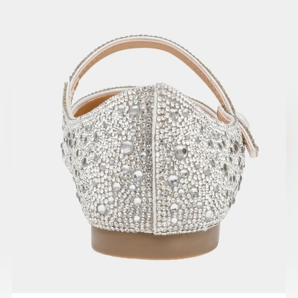 Betsey Johnson Flats. - Picture 9 of 13